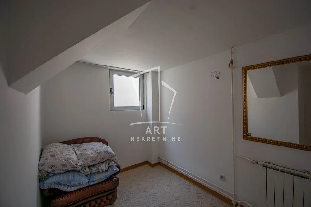 Sale, three bedroom apartment, 87m², Crveni Krst, Beograd