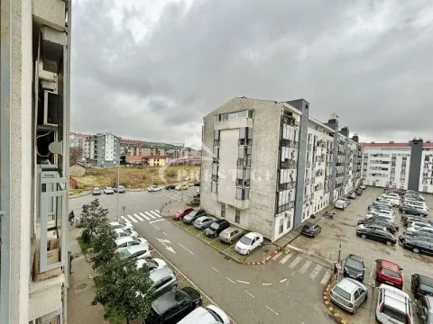 Izdavanje, jednosoban stan, 40m², Kod Big Fashion-a, Podgorica - image 4