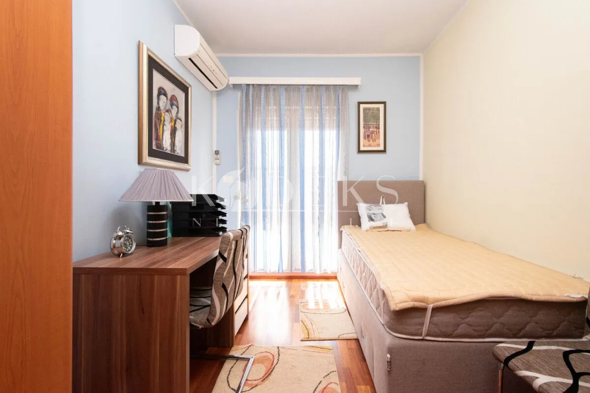 Rent, two bedroom apartment, 74m², City Kvart, Podgorica