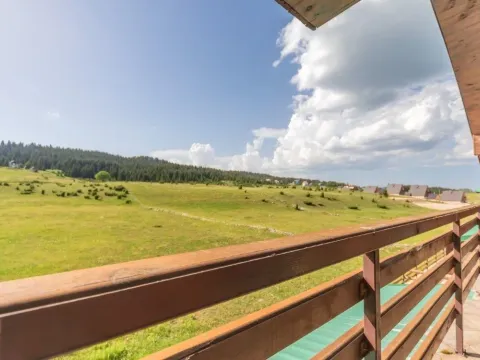 Sale, house, 300m², Motički gaj, Žabljak - image 11