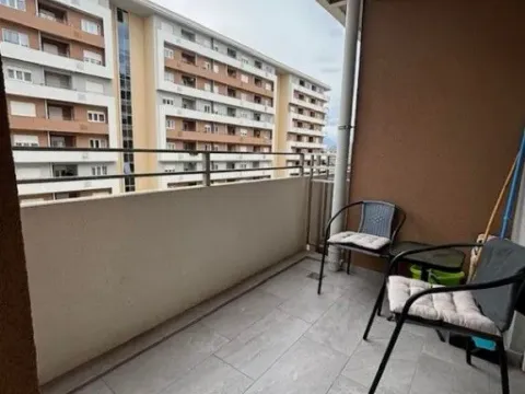 Izdavanje, jednosoban stan, 49m², Central Point, Podgorica - image 11