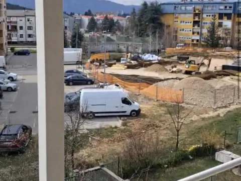 Prodaja, dvosoban stan, 80m², Centar, Nikšić - image 2