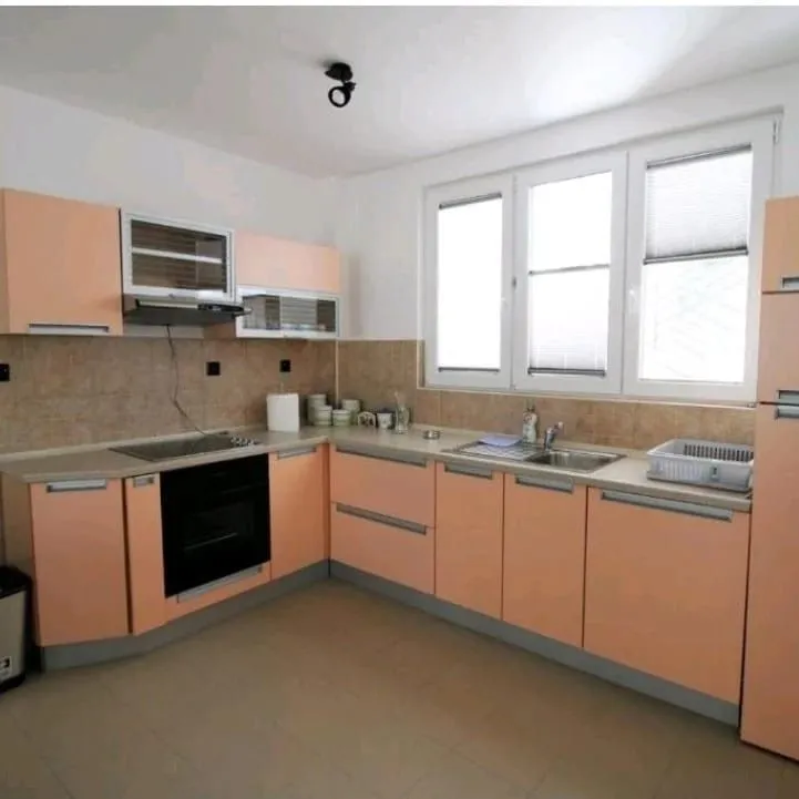 Rent, three bedroom apartment, 140m², Zelenika, Herceg Novi
