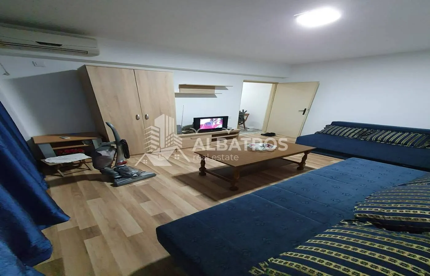 Prodaja, stan, 27m², Centar, Bar