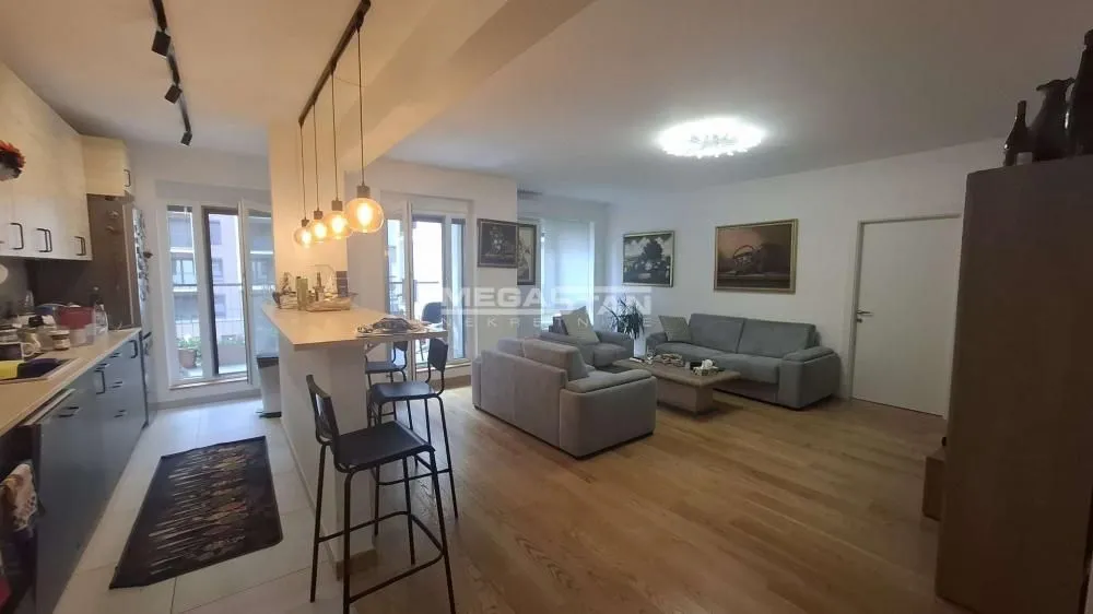 Sale, three bedroom apartment, 97m², Tošin bunar, Novi Beograd Sve Podlokacije