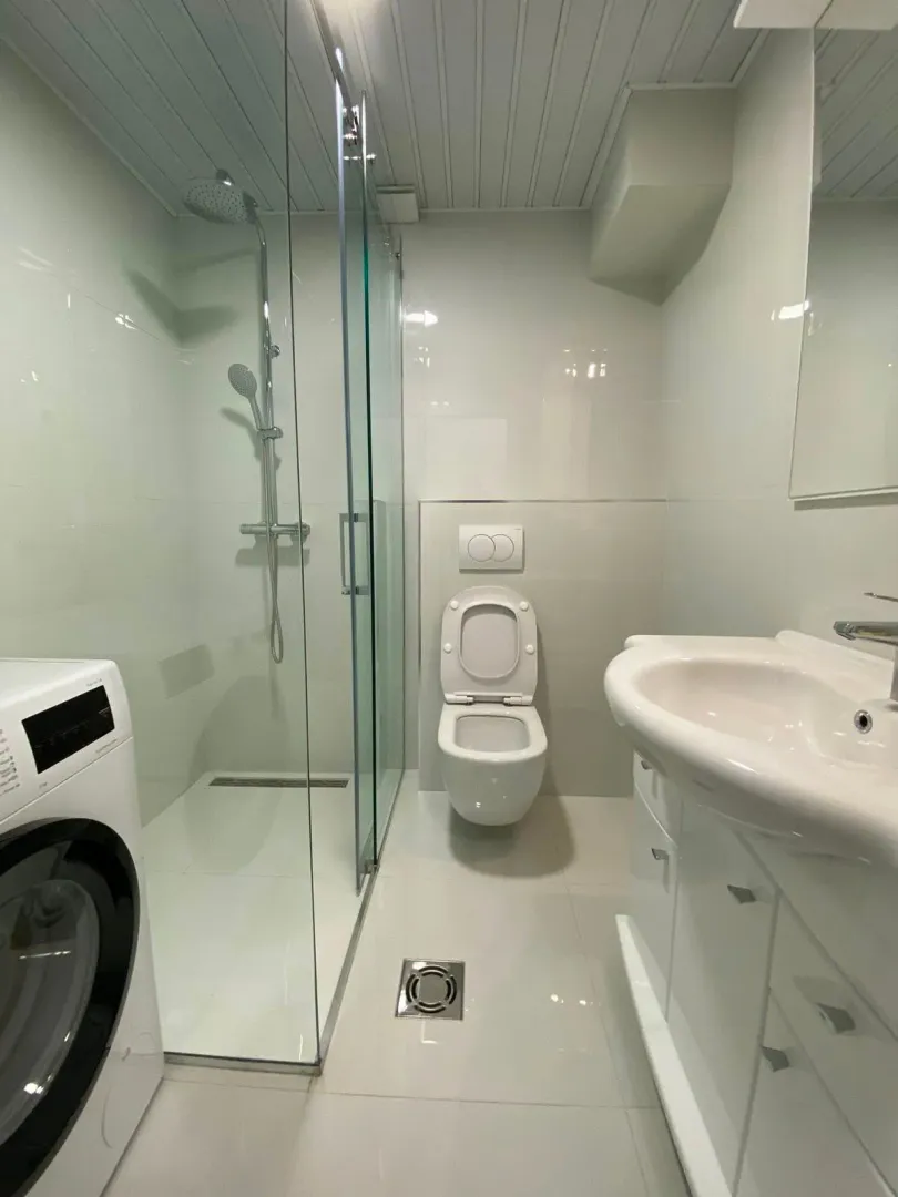 Izdavanje, trosoban stan, 90m², Preko Morače, Podgorica
