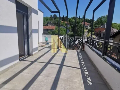 Prodaja, četvorosoban stan, 124m², Sremska Kamenica, Petrovaradin - image 7