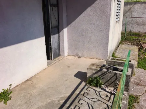 Prodaja, kuća, 41m², Sutomore, Bar - image 2