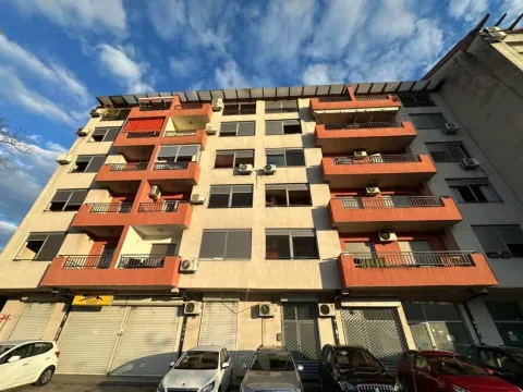 Izdavanje, jednosoban stan, 45m², Vezirov Most, Podgorica - image 7