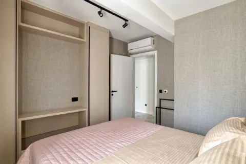 Rent, two bedroom apartment, 80m², Centar, Budva - image 9