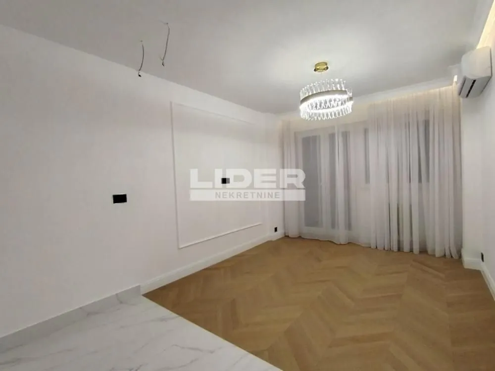 Sale, two bedroom apartment, 43m², Južni Bulevar, Vračar Sve Podlokacije