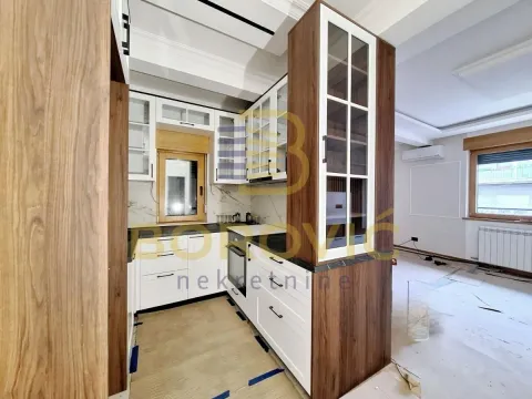 Prodaja, trosoban stan, 100m², Kluz, Zvezdara Sve Podlokacije - image 4