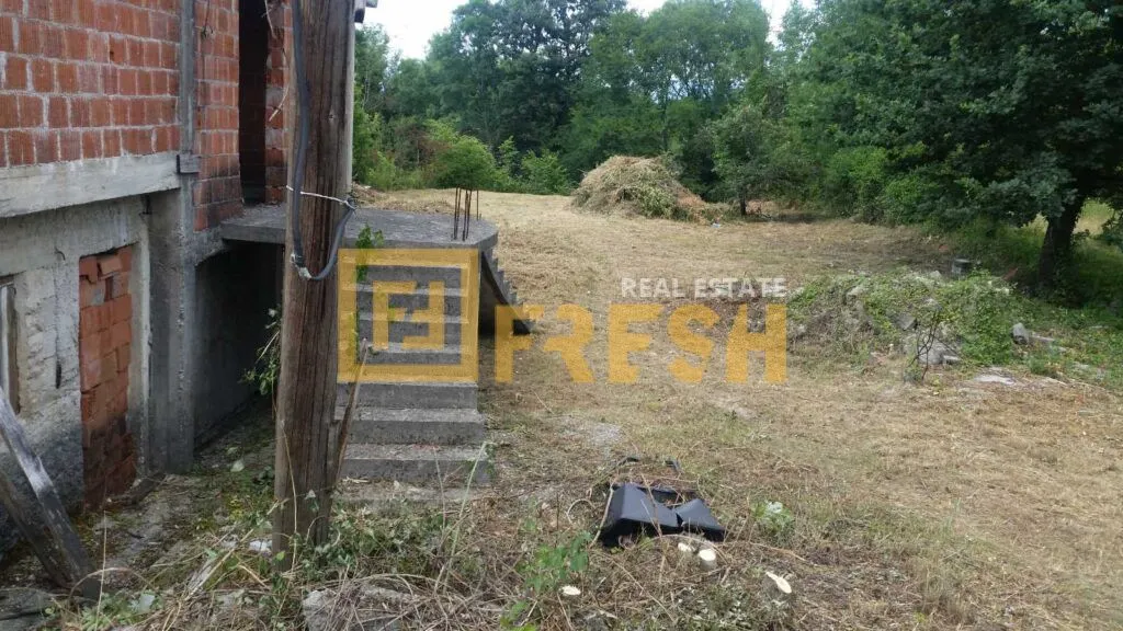 Prodaja, plac, 1300m², Danilovgrad, Crna Gora