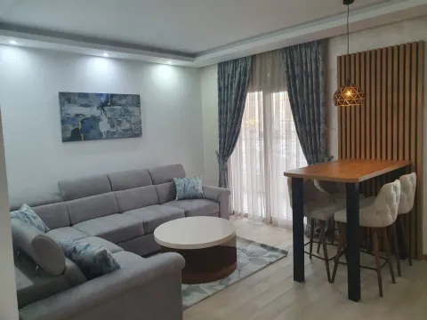 Prodaja, dvosoban stan, 70m², Budva, Crna Gora - image 2