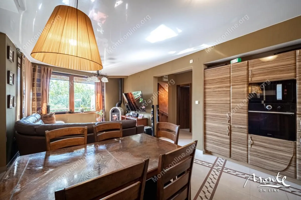 Prodaja, kuća, 250m², Bijela, Herceg Novi