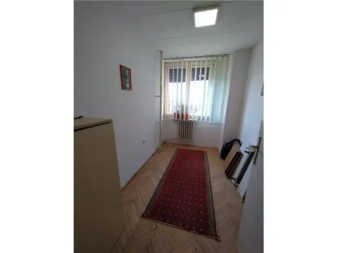 Izdavanje, dvosoban stan, 67m², Niš, Srbija - image 4