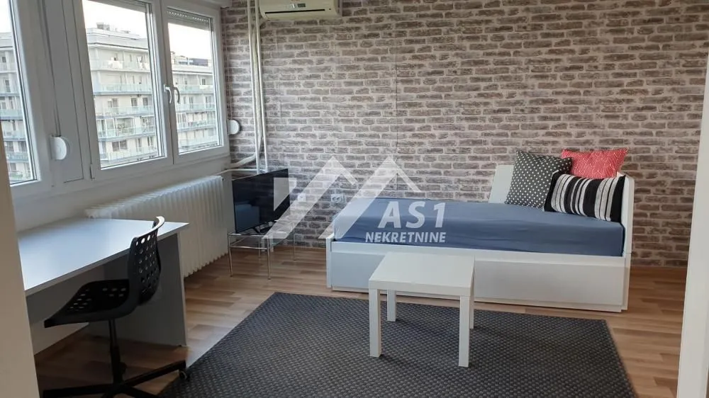 Izdavanje, jednosoban stan, 28m², Liman 3, Novi Sad Sve Podlokacije