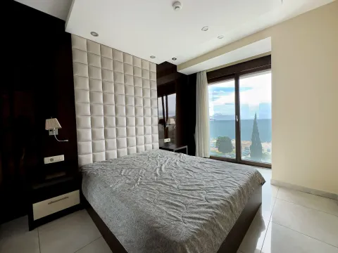 Rent, two bedroom apartment, 58m², Bečići, Budva - image 4
