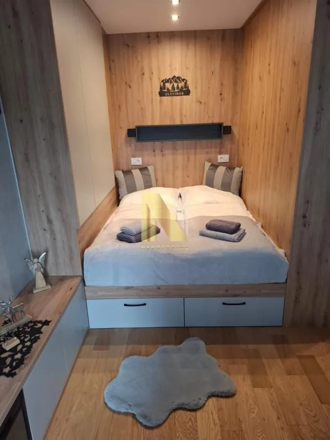 Prodaja, garsonjera, 27m², Centar, Zlatibor