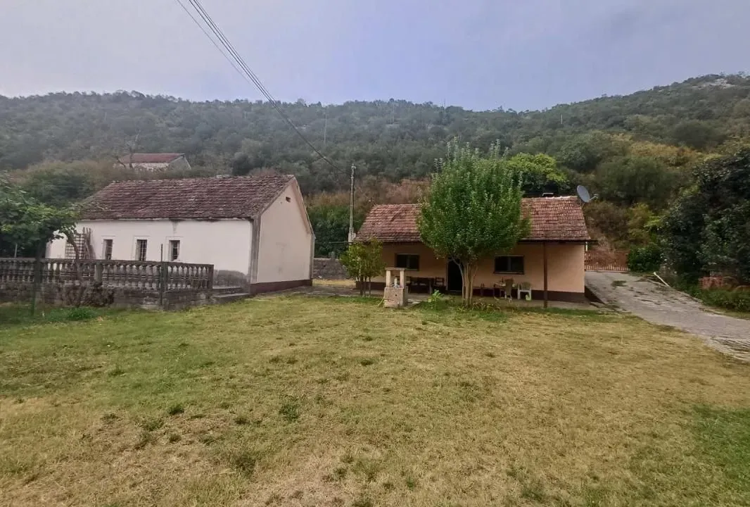 Sale, house, 140m², Danilovgrad, Crna Gora
