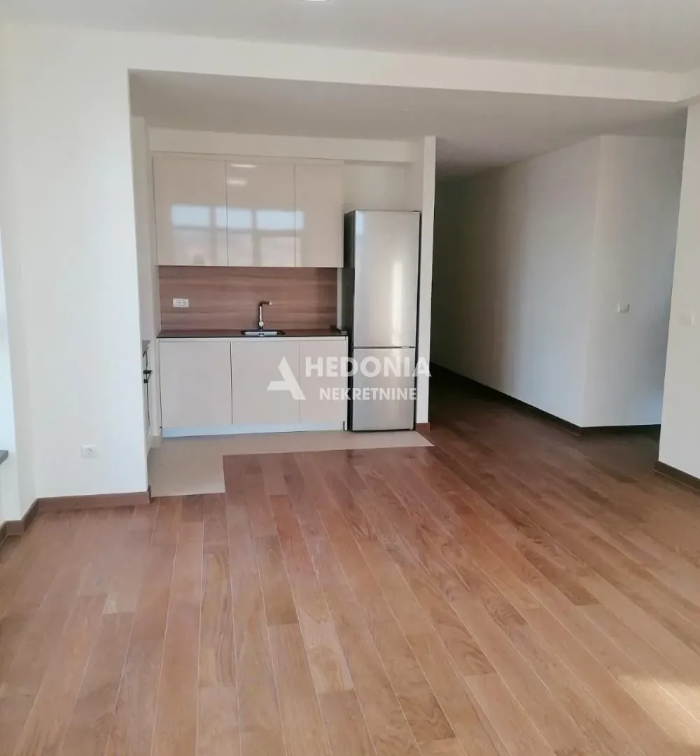 Prodaja, trosoban stan, 87m², Savski Venac, Beograd
