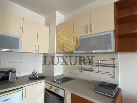 Rent, studio apartment, 30m², City Kvart, Podgorica - image 3