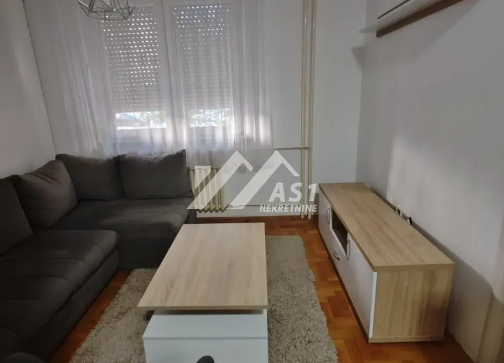 Rent, one bedroom apartment, 32m², Grbavica, Novi Sad Sve Podlokacije