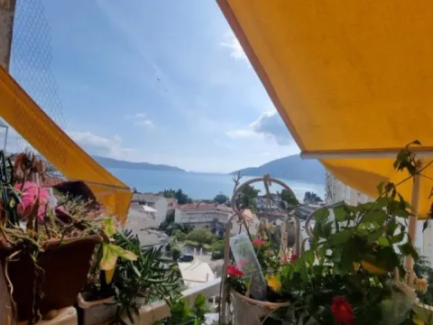 Sale, two bedroom apartment, 65m², Igalo, Herceg Novi