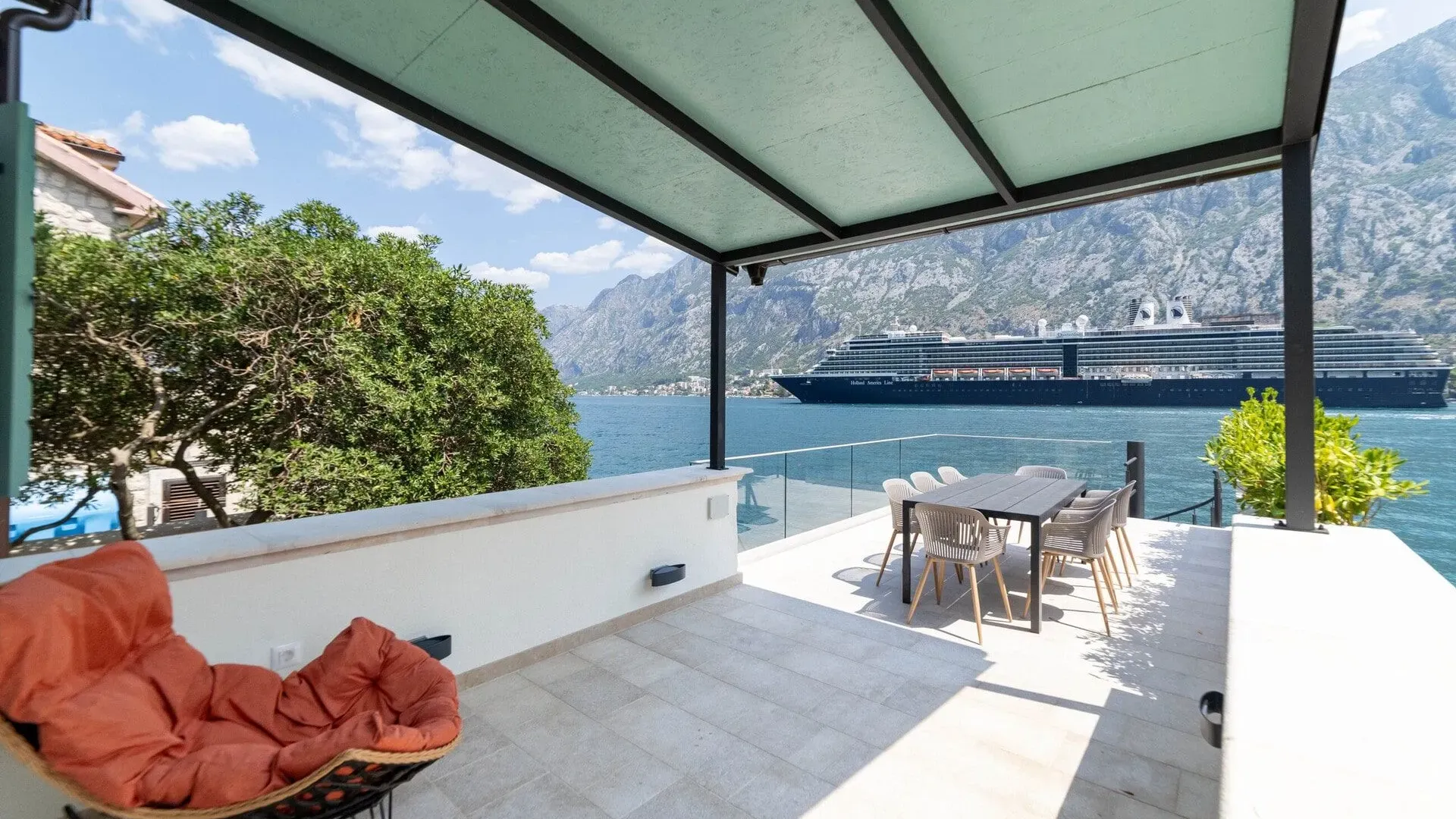 Prodaja, kuća, 183m², Muo, Kotor