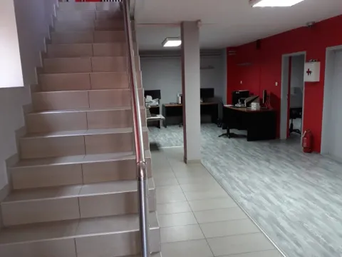 Izdavanje, poslovni prostor, 450m², Leštane, Grocka - image 9
