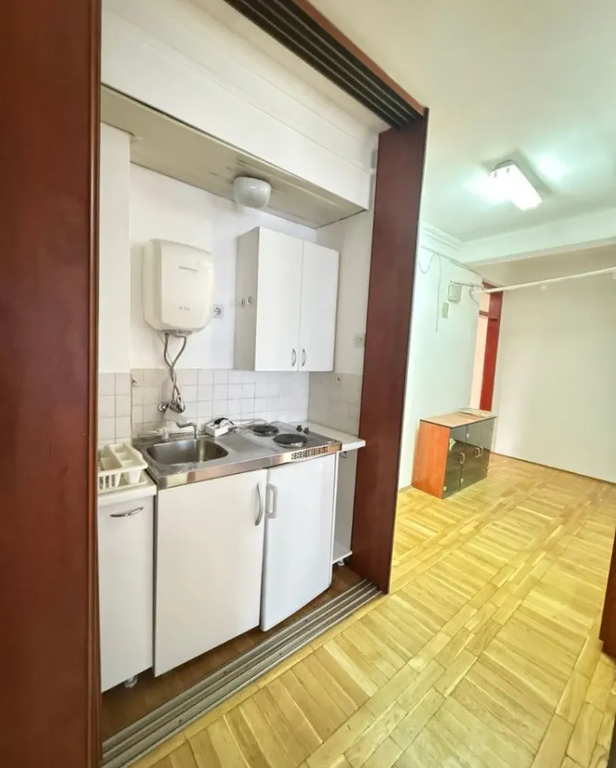 Rent, office space, 92m², Preko Morače, Podgorica