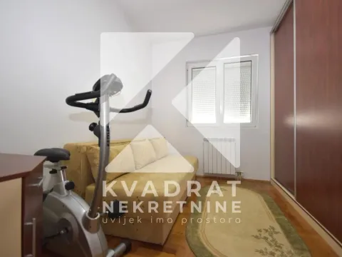 Rent, house, 185m², Tološi, Podgorica - image 9