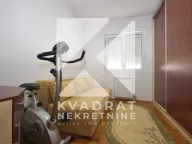 Izdavanje, kuća, 185m², Tološi, Podgorica - image 9