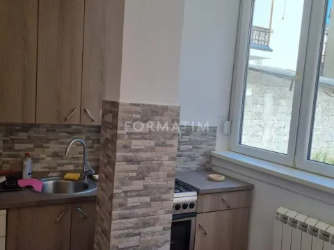 Izdavanje, dvosoban stan, 52m², Stari Grad, Beograd - image 12