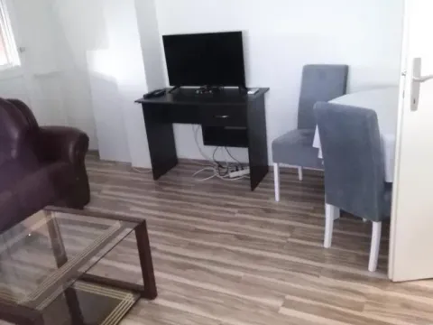 Rent, one bedroom apartment, 42m², Liman 3, Novi Sad Sve Podlokacije - image 5