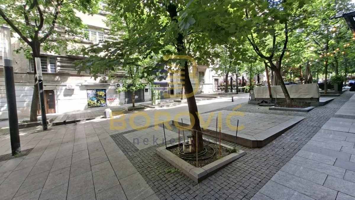 Rent, three bedroom apartment, 54m², Stari Grad, Beograd