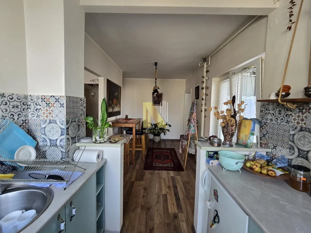 Prodaja, dvosoban stan, 55m², Železnička Stanica, Novi Sad Sve Podlokacije