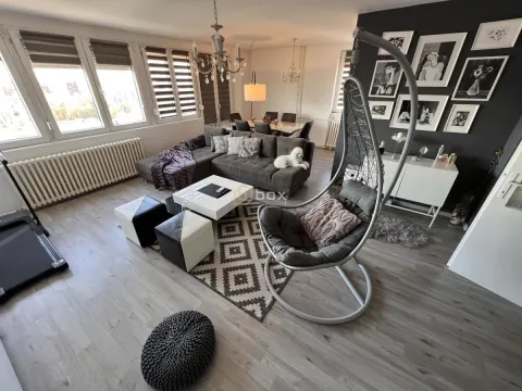 Sale, three bedroom apartment, 91m², Centar, Niš