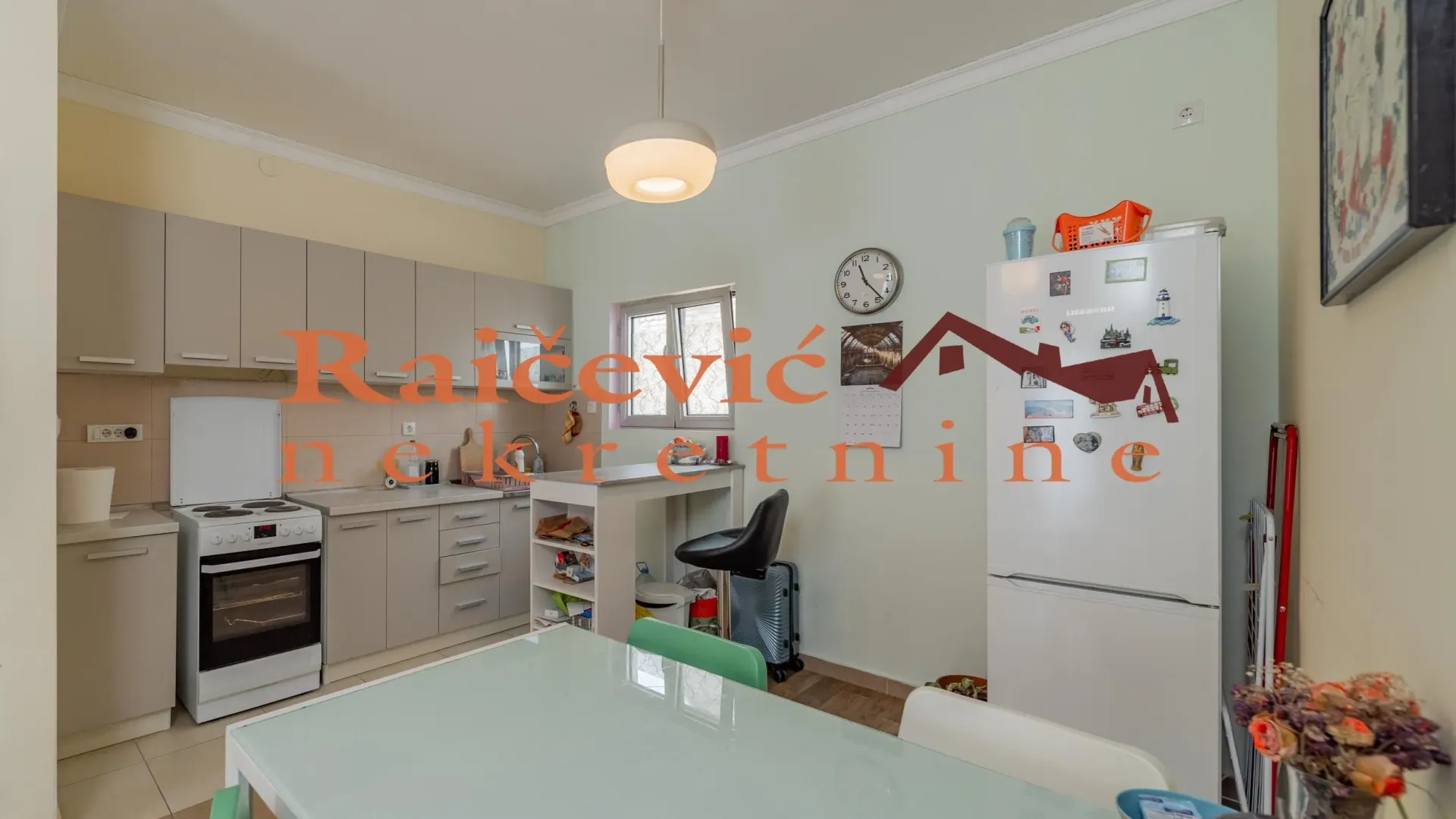Sale, three bedroom apartment, 79m², Stari Grad, Beograd