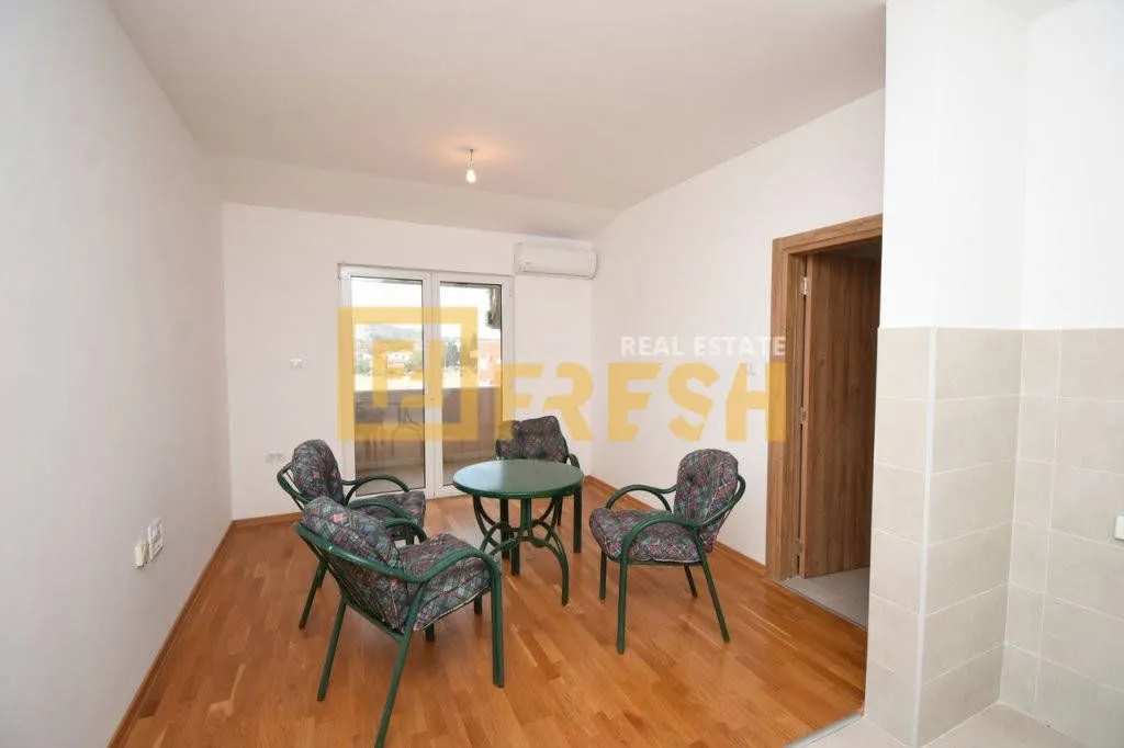 Prodaja, jednosoban stan, 45m², Zagorič, Podgorica