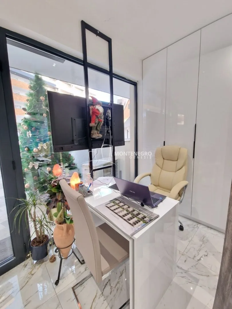 Sale, one bedroom apartment, 40m², Centar, Budva