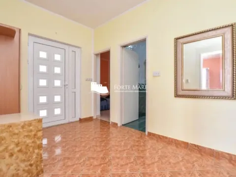 Sale, house, 280m², Bijela, Herceg Novi - image 11