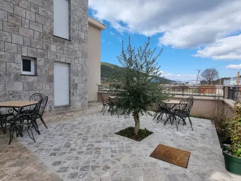 Rent, one bedroom apartment, 45m², Lastva Grbaljska, Kotor - image 20