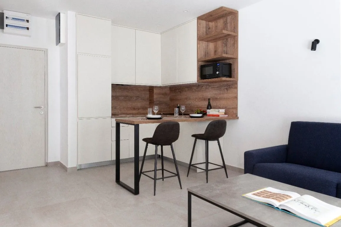 Prodaja, garsonjera, 40m², Škaljari, Kotor