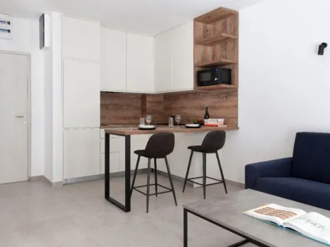 Sale, studio apartment, 40m², Škaljari, Kotor - image 2