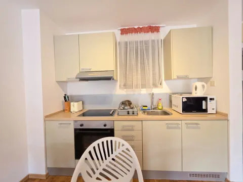 Sale, one bedroom apartment, 47m², Pržno, Budva - image 23