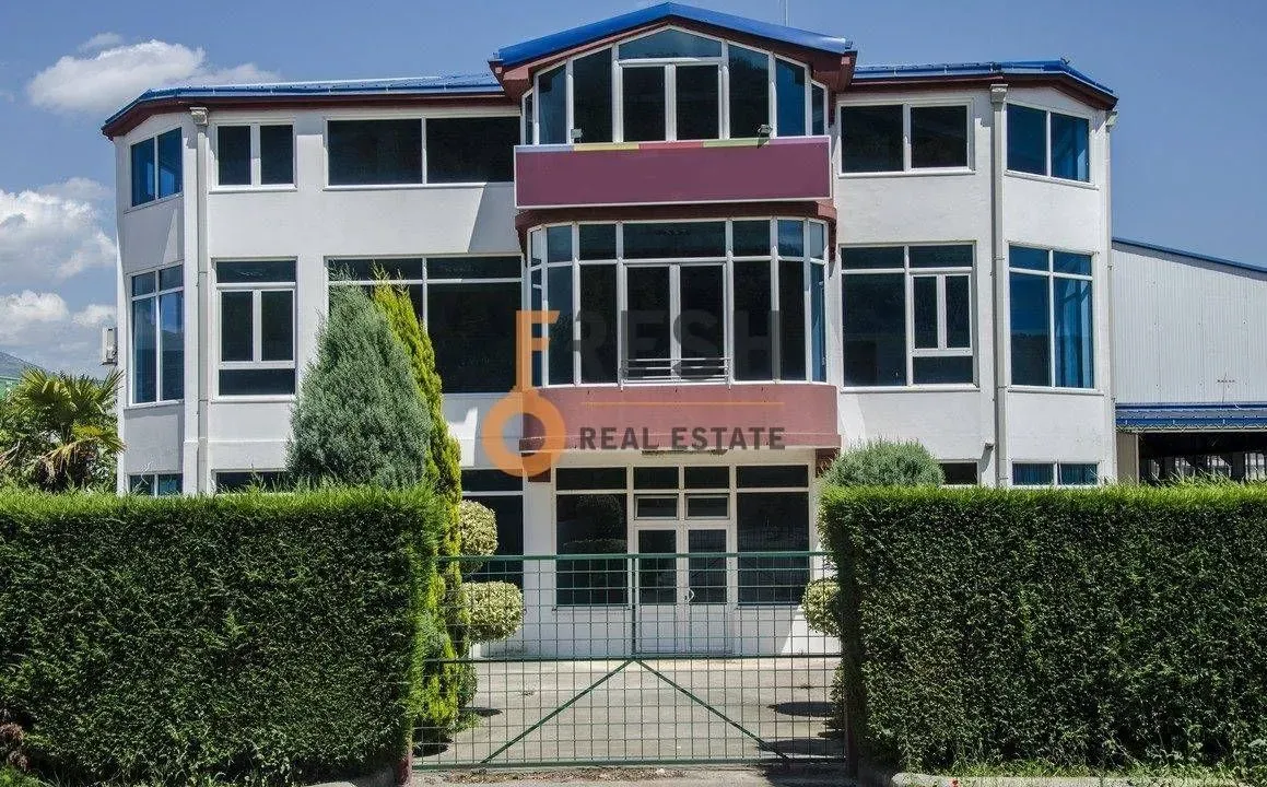 Sale, office space, 900m², Ostalo, Podgorica