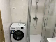 Izdavanje, jednosoban stan, 50m², New City, Podgorica - image 5