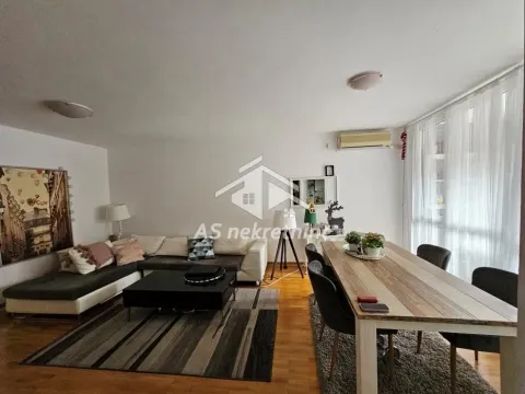 Izdavanje, trosoban stan, 76m², Cvetkova Pijaca, Zvezdara Sve Podlokacije - image 3