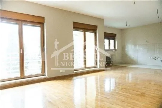 Prodaja, kuća, 453m², Zemun Gornji Grad, Zemun Sve Podlokacije